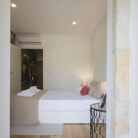 Ohh - Campanha Pateo Flat Oporto