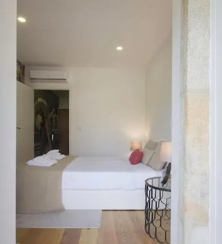 Ohh - Campanha Pateo Flat Oporto